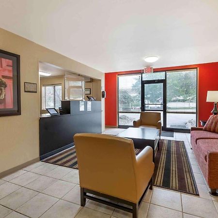 Suburban Studios Copley Akron West מראה חיצוני תמונה