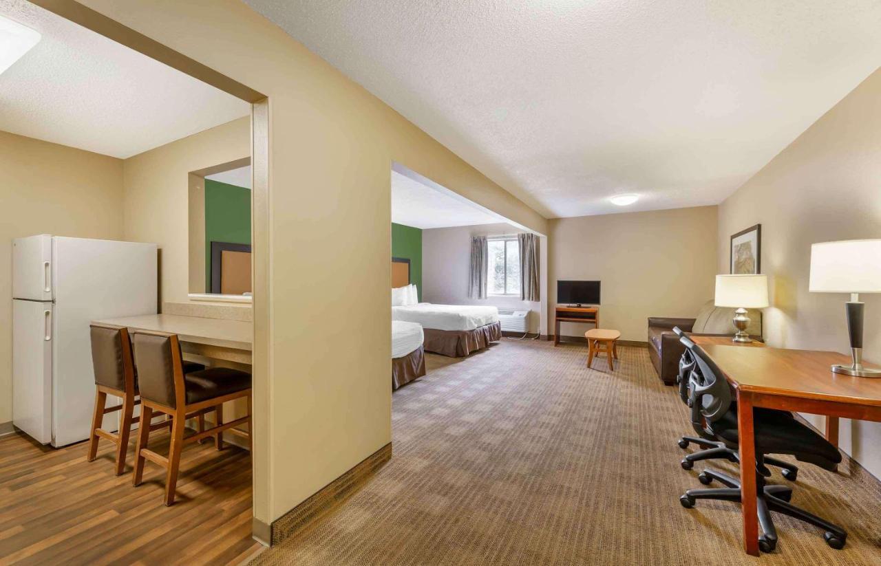 Suburban Studios Copley Akron West מראה חיצוני תמונה