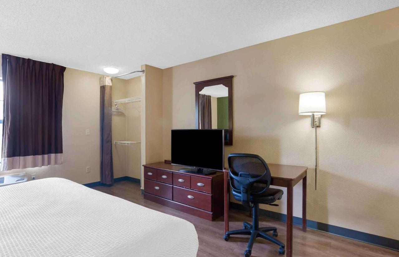 Suburban Studios Copley Akron West מראה חיצוני תמונה