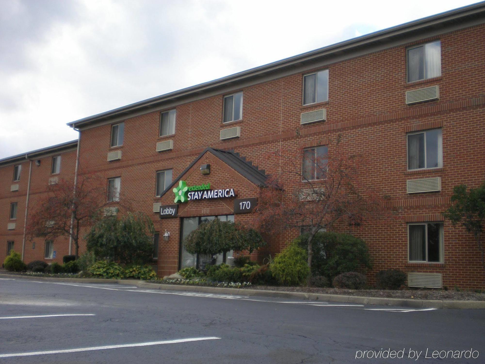 Suburban Studios Copley Akron West מראה חיצוני תמונה